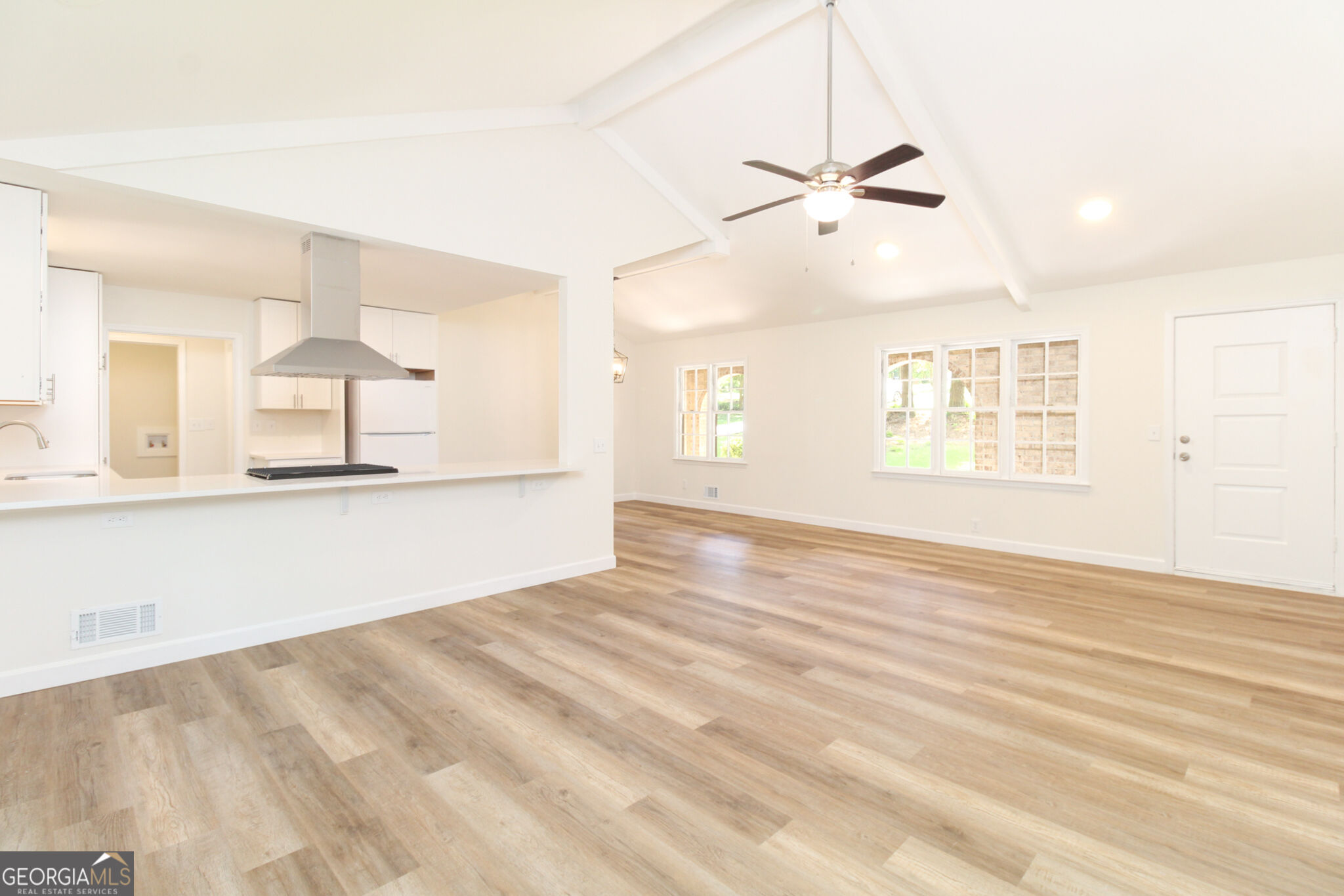 1191 Arrowhead Road Property Photo 8