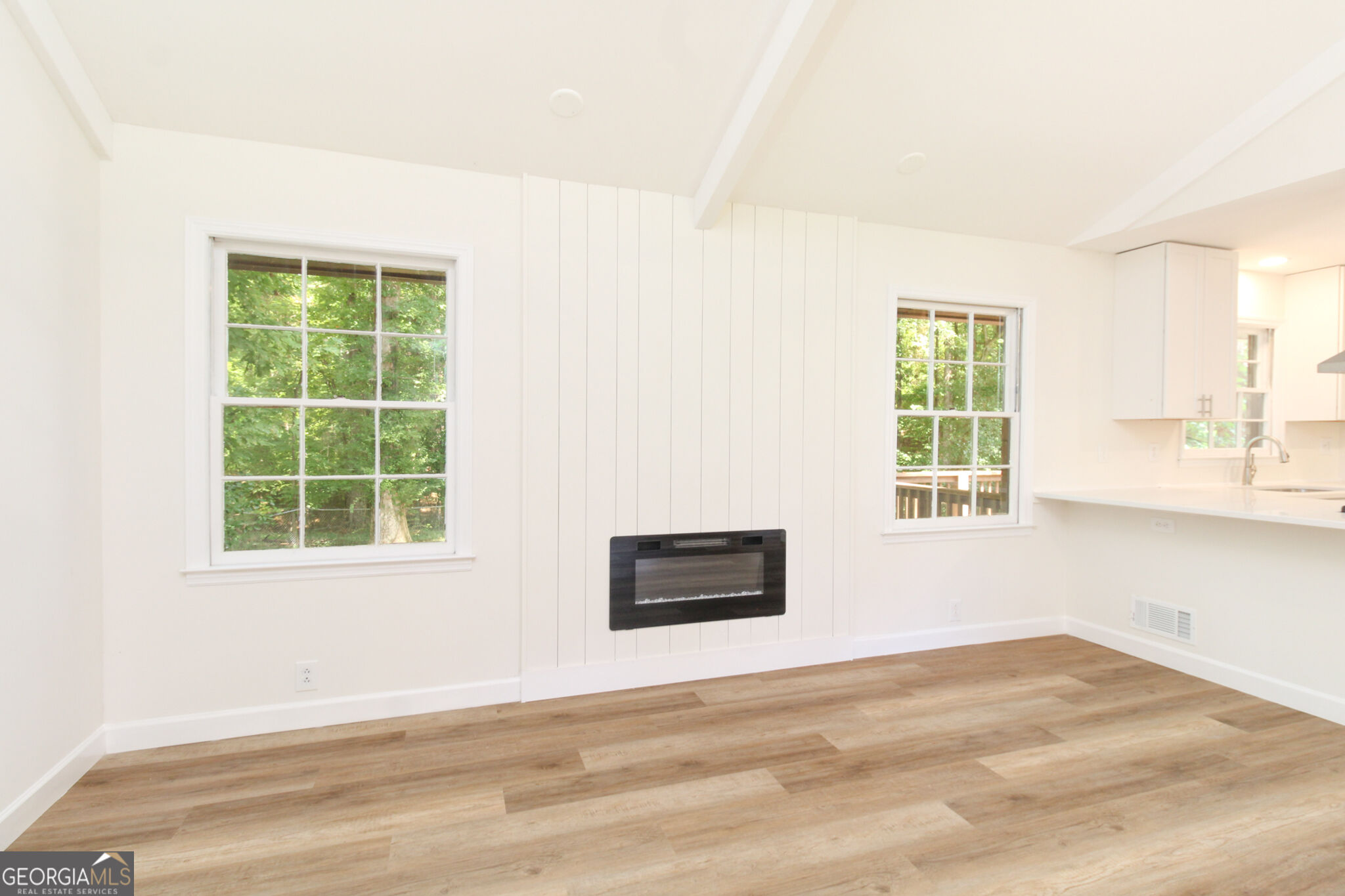 1191 Arrowhead Road Property Photo 10