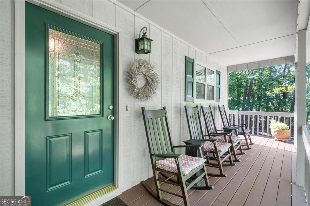 85 Winding Way Property Photo 4