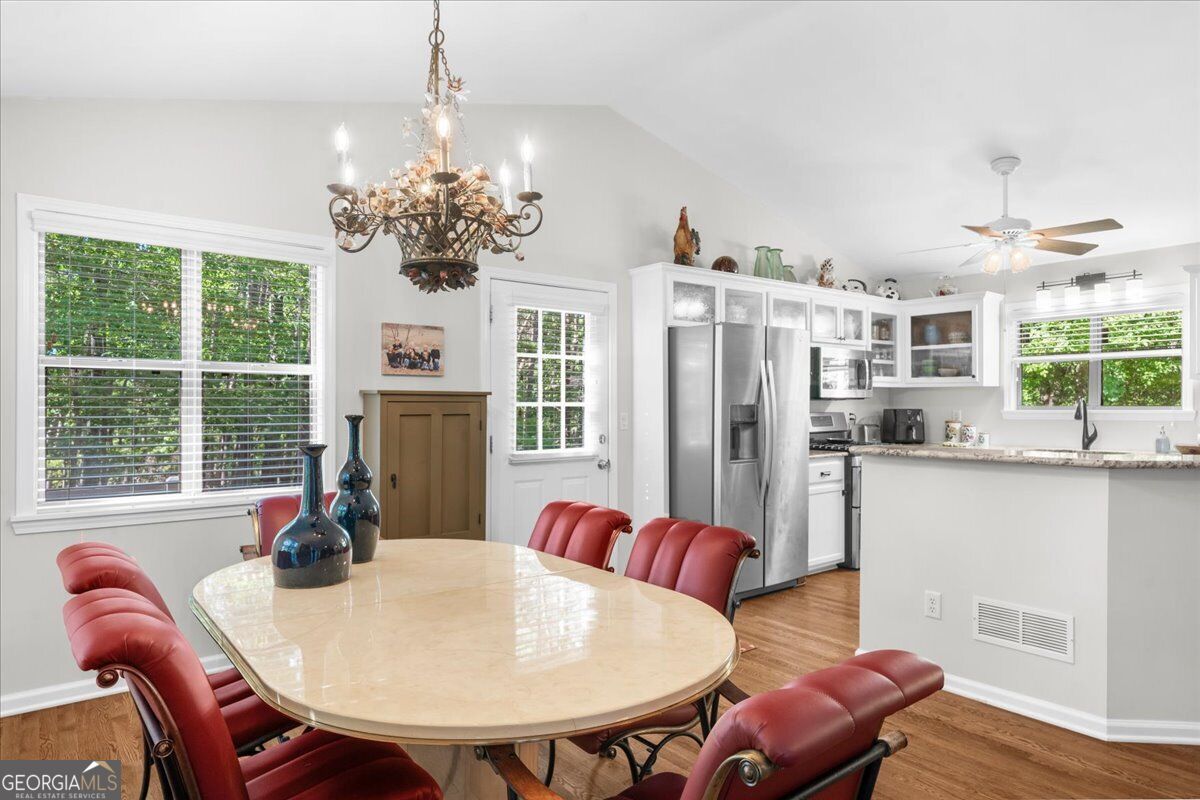 85 Winding Way Property Photo 10