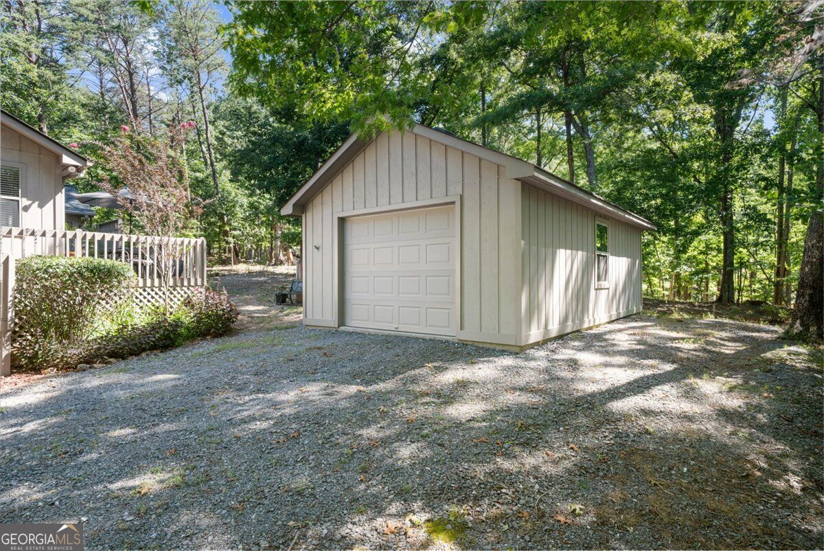 85 Winding Way Property Photo 26