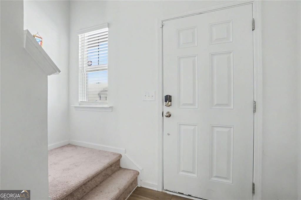 304 Rivulet Drive Property Photo 5