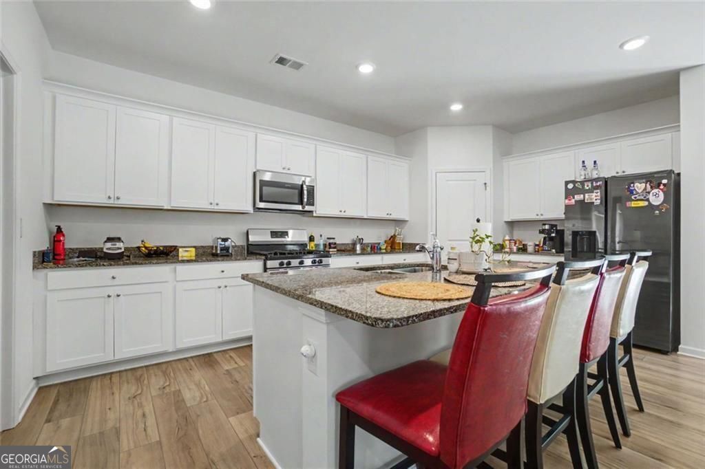 304 Rivulet Drive Property Photo 13