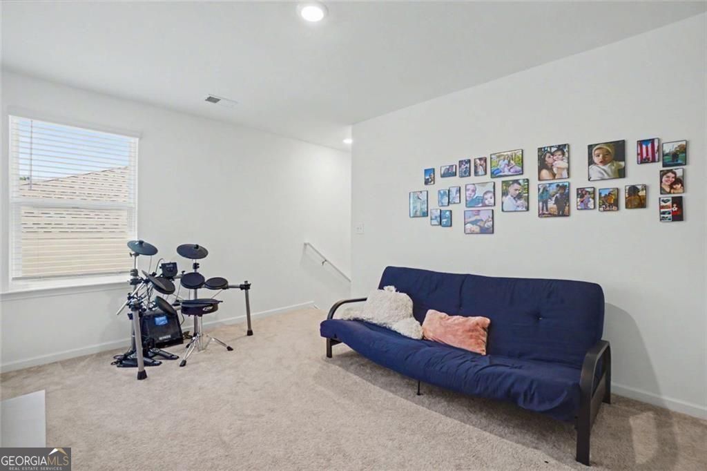 304 Rivulet Drive Property Photo 16