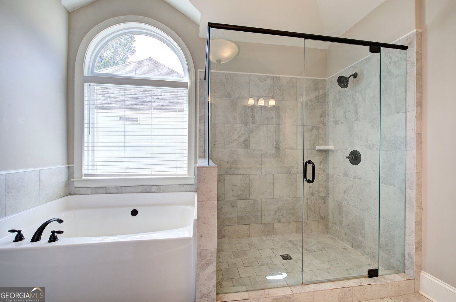 19 Wickford Way Property Photo 37