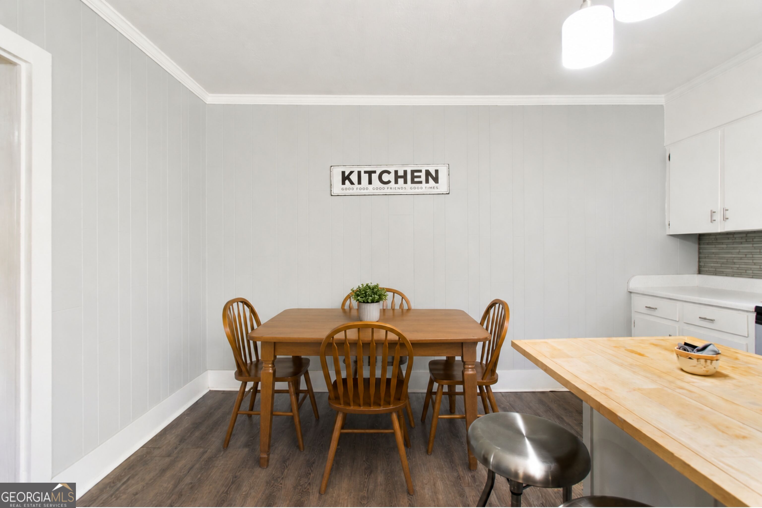 565 Williford Street Property Photo 19