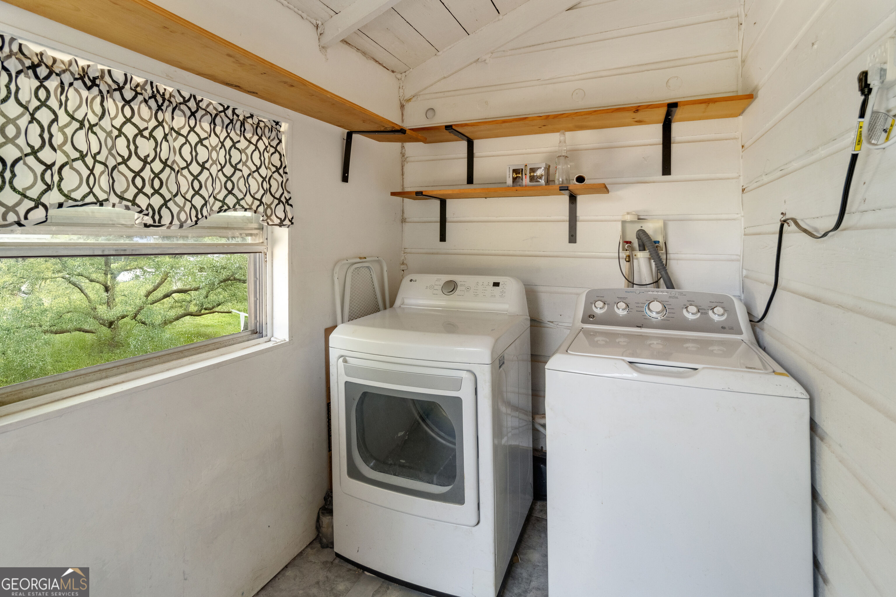 565 Williford Street Property Photo 21