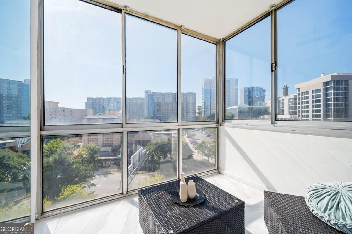 215 Piedmont Avenue Ne # 707 Property Photo 1