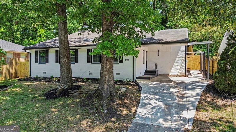 2828 Cloverhurst Drive Property Photo 1
