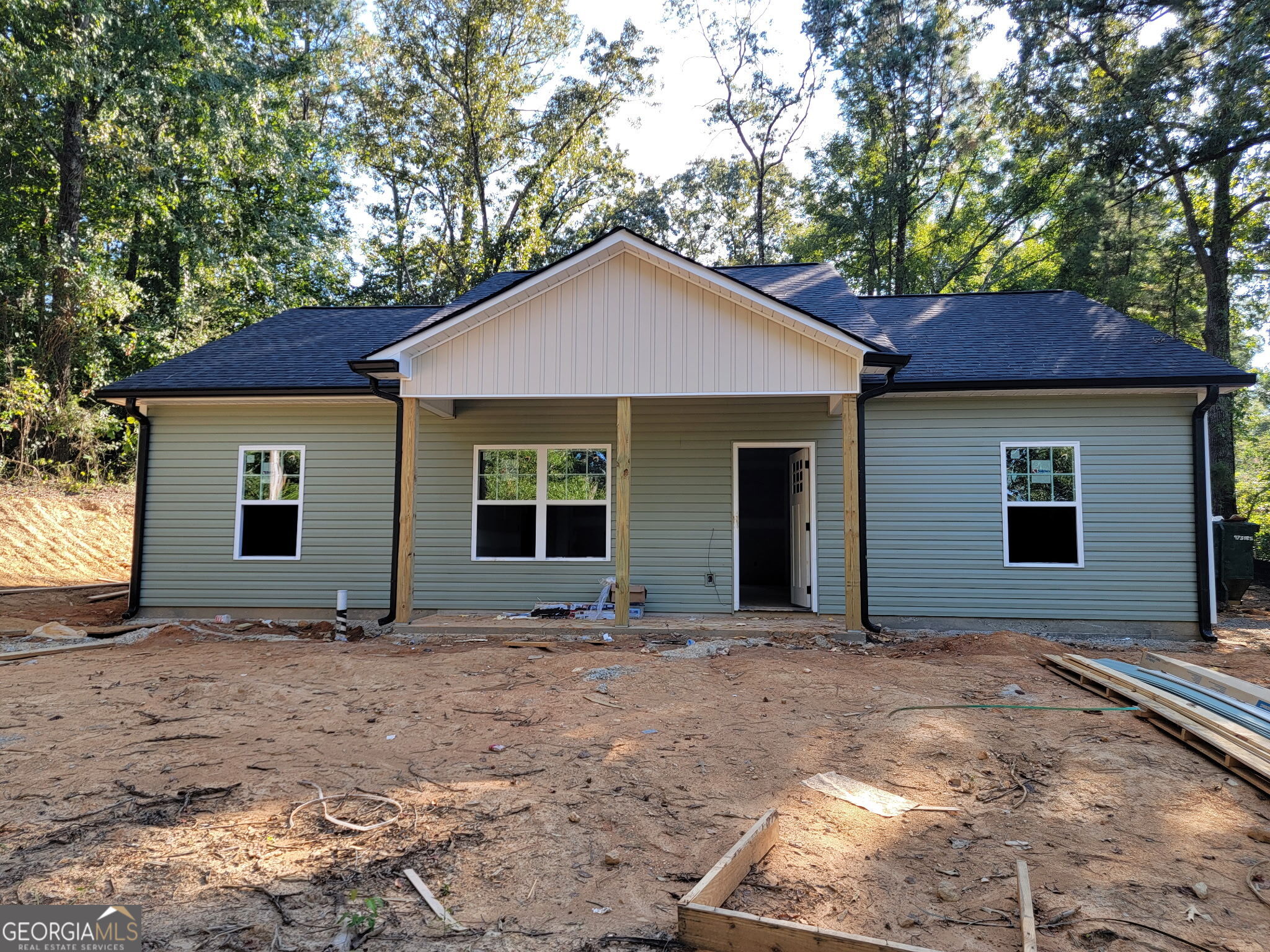 652 Harris Circle Property Photo 1