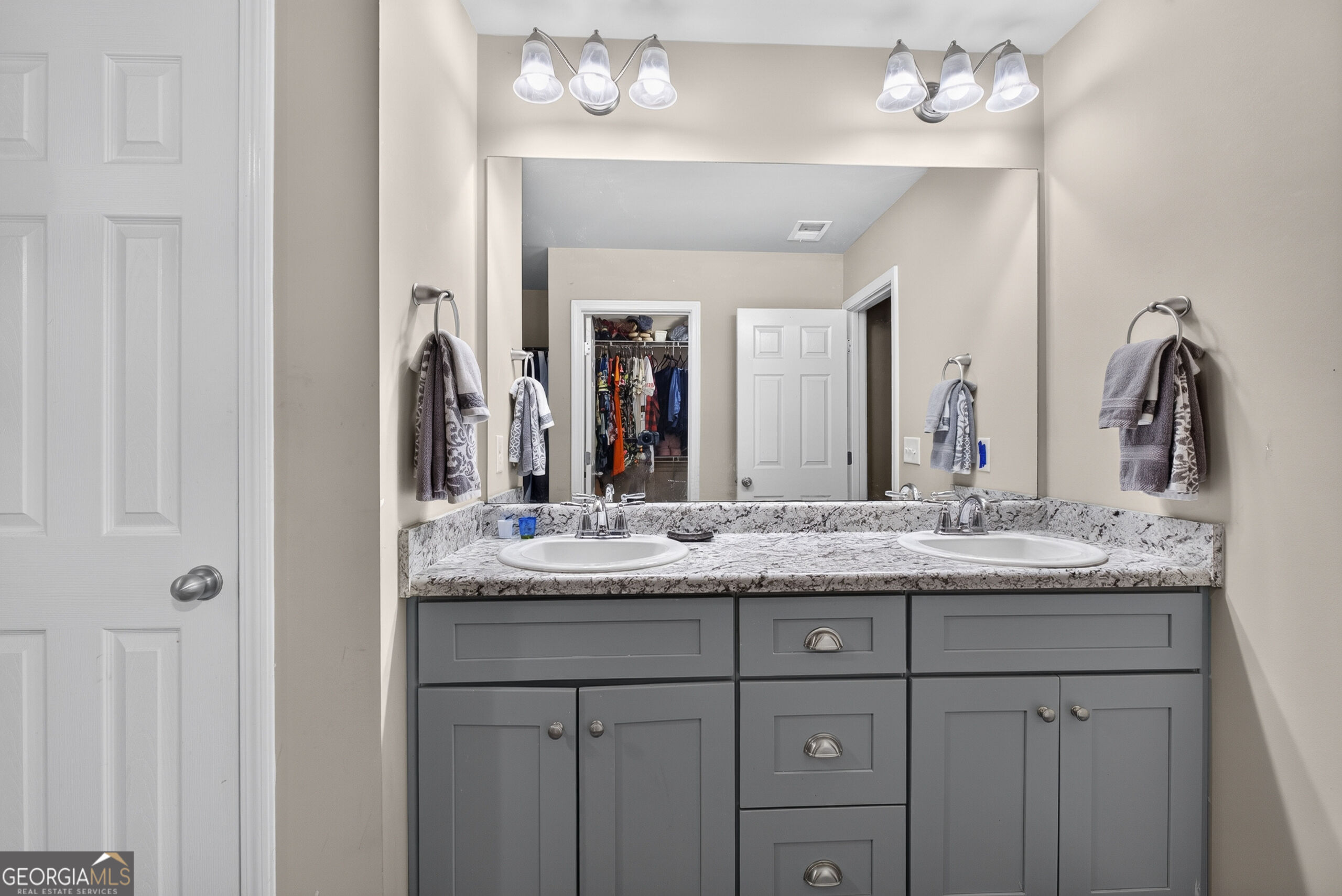 500 Heath Drive Property Photo 16