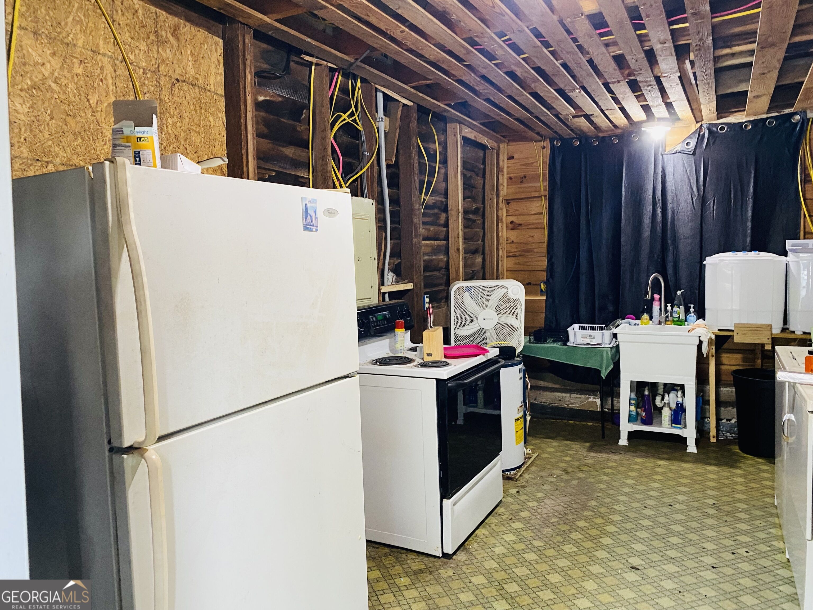 14 Walker Street Property Photo 18