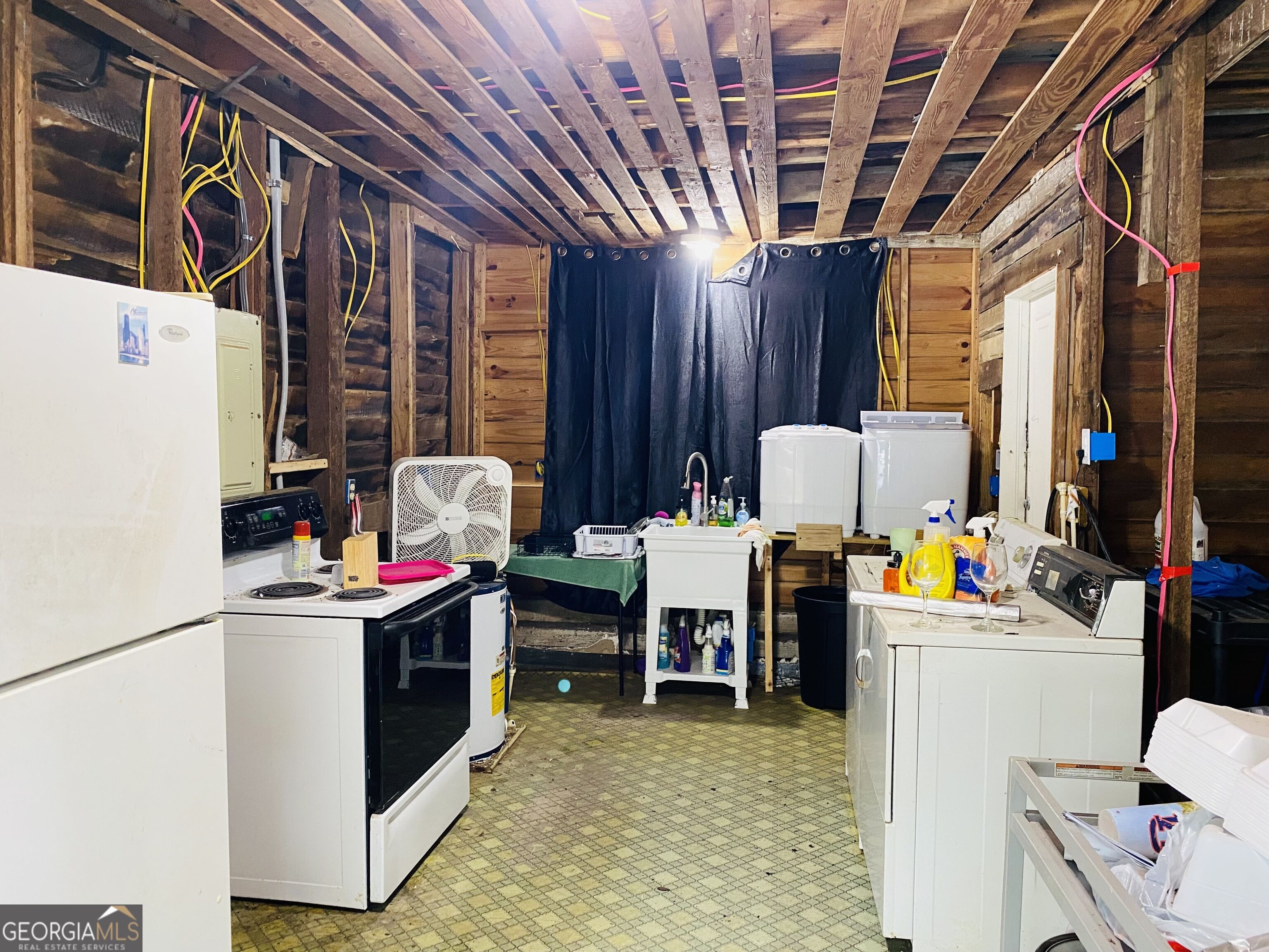 14 Walker Street Property Photo 19