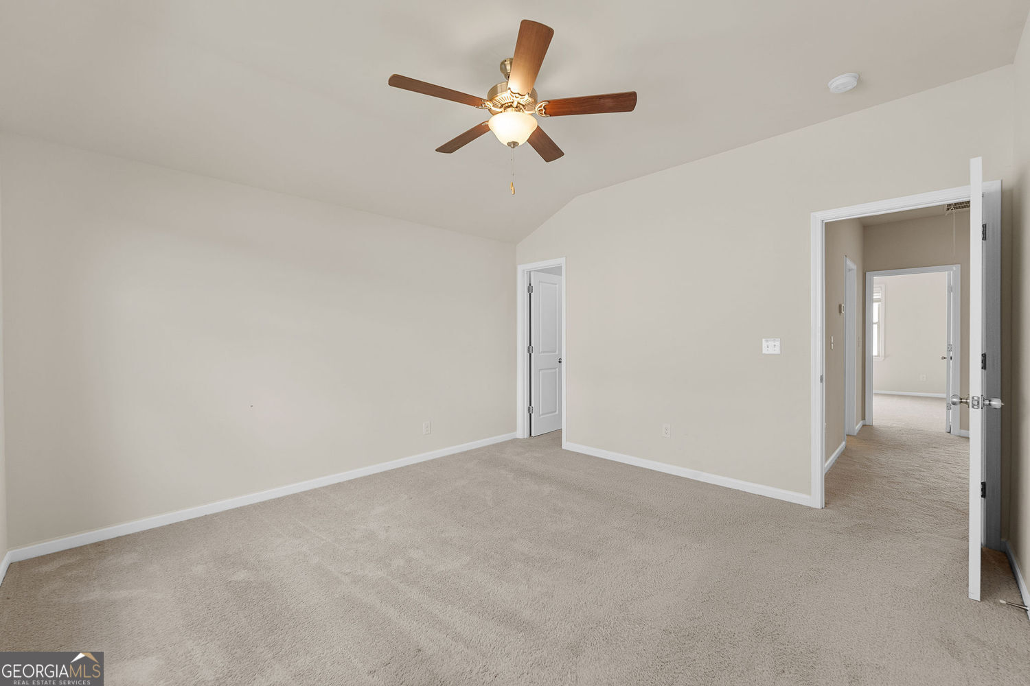 352 Chestnut Chase Property Photo 30