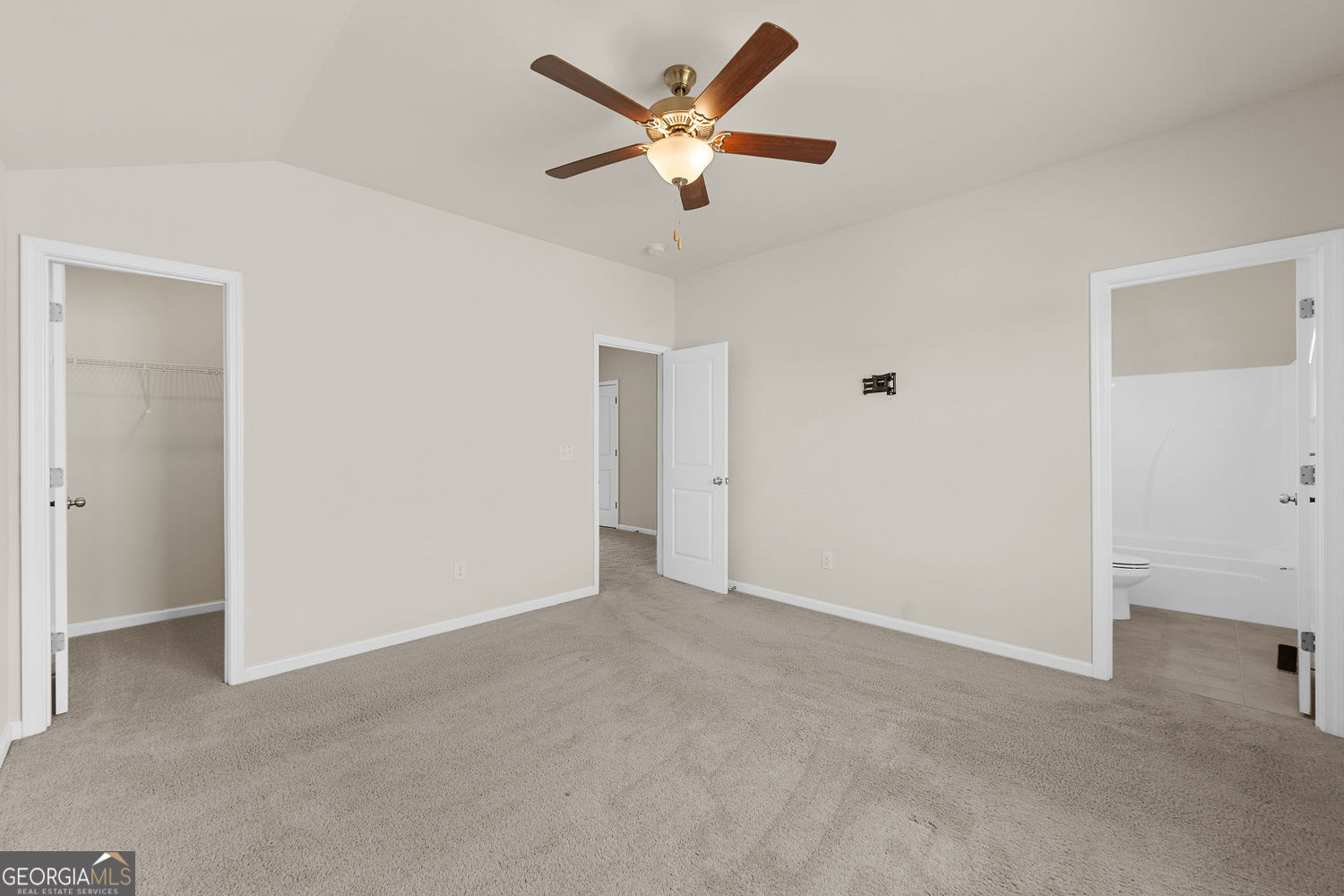 352 Chestnut Chase Property Photo 31