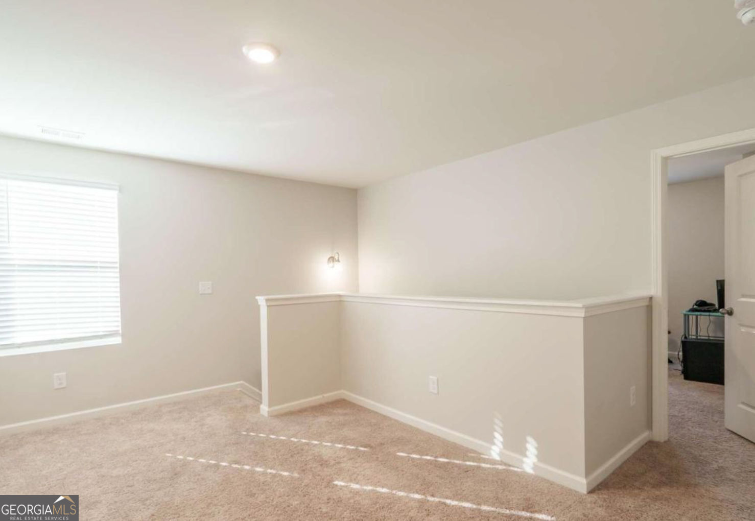 449 Mccall Way Property Photo 15