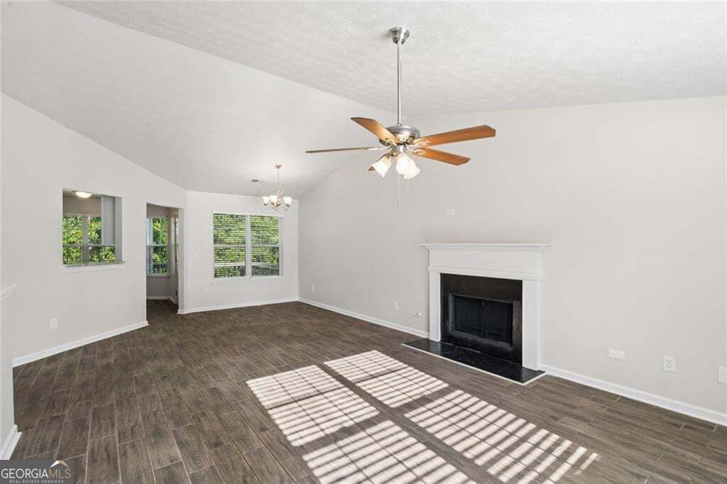 4879 Lake Park Lane Property Photo 6