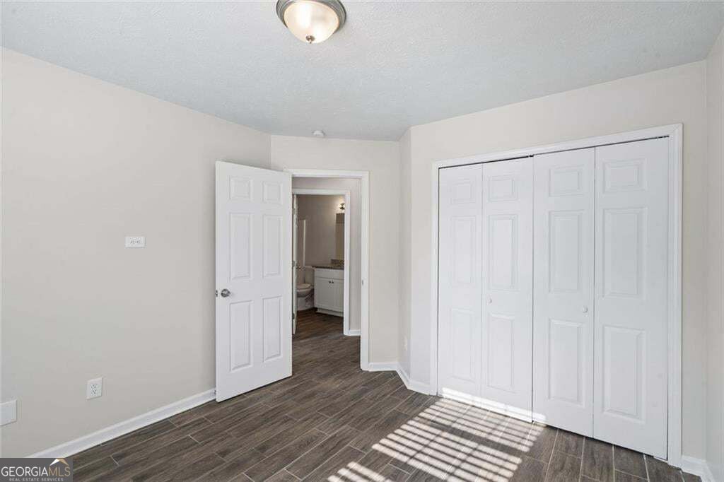4879 Lake Park Lane Property Photo 15