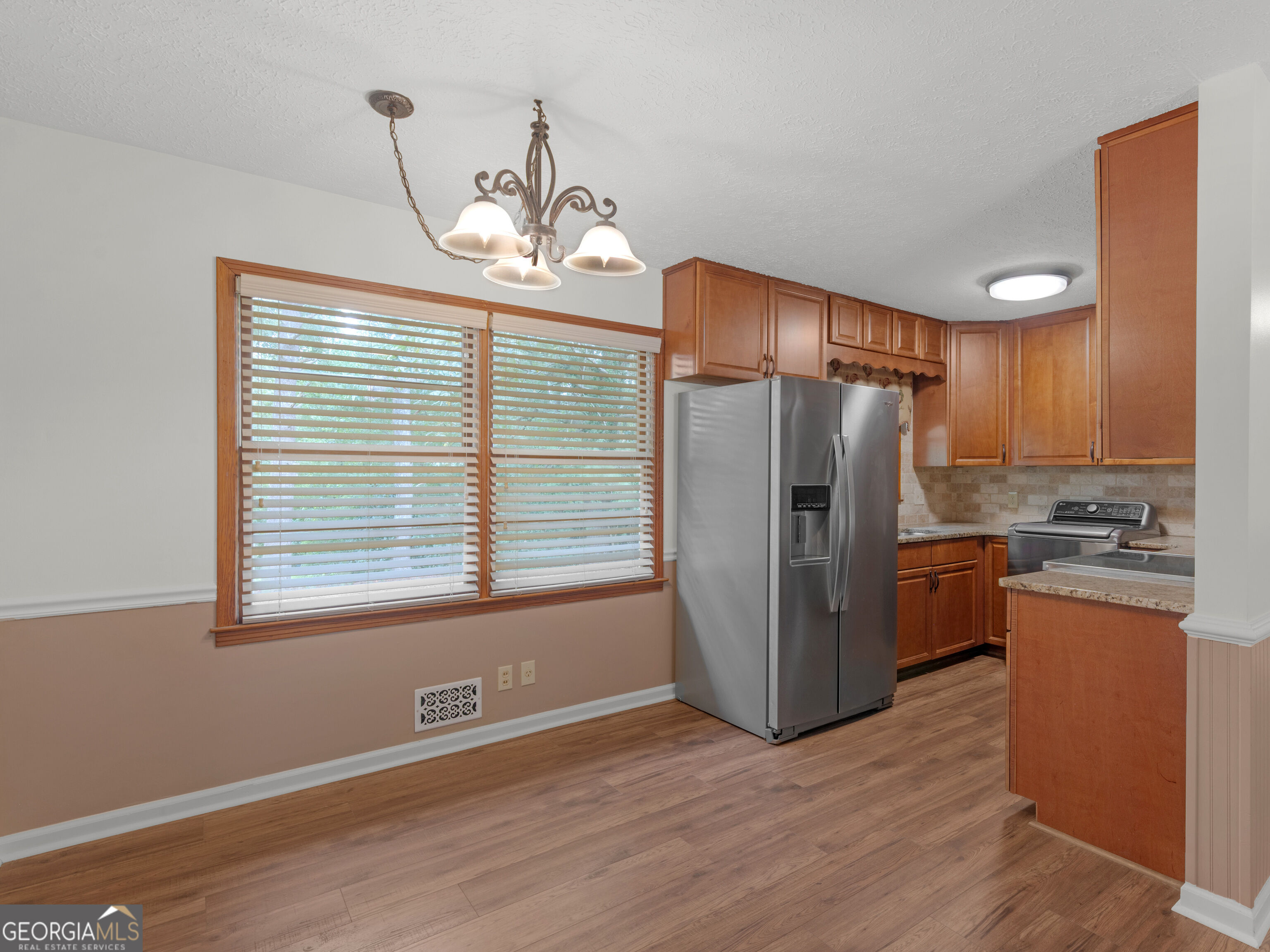 112 Beacon Street Property Photo 6