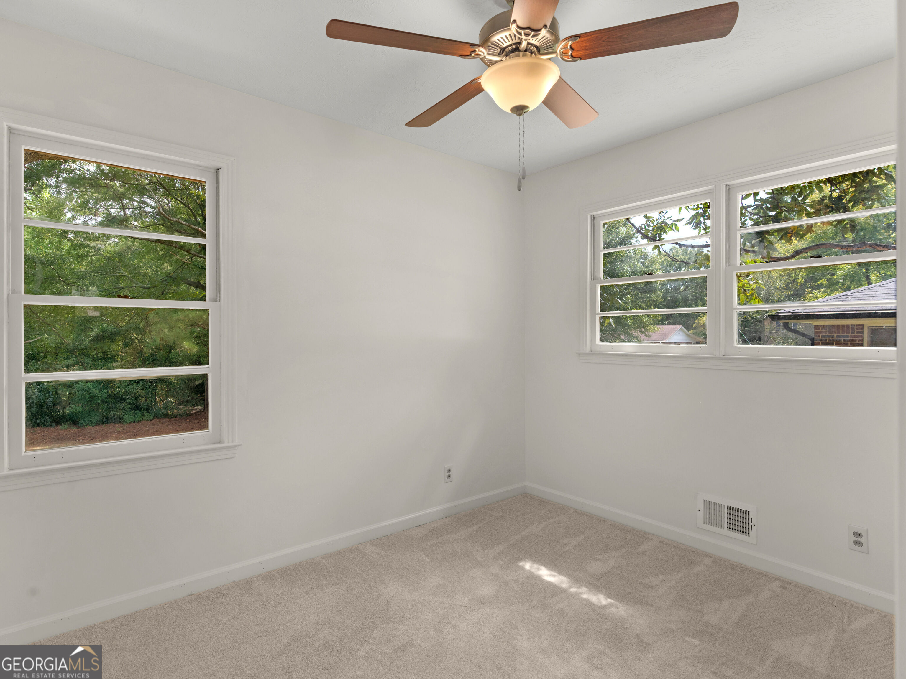 112 Beacon Street Property Photo 14