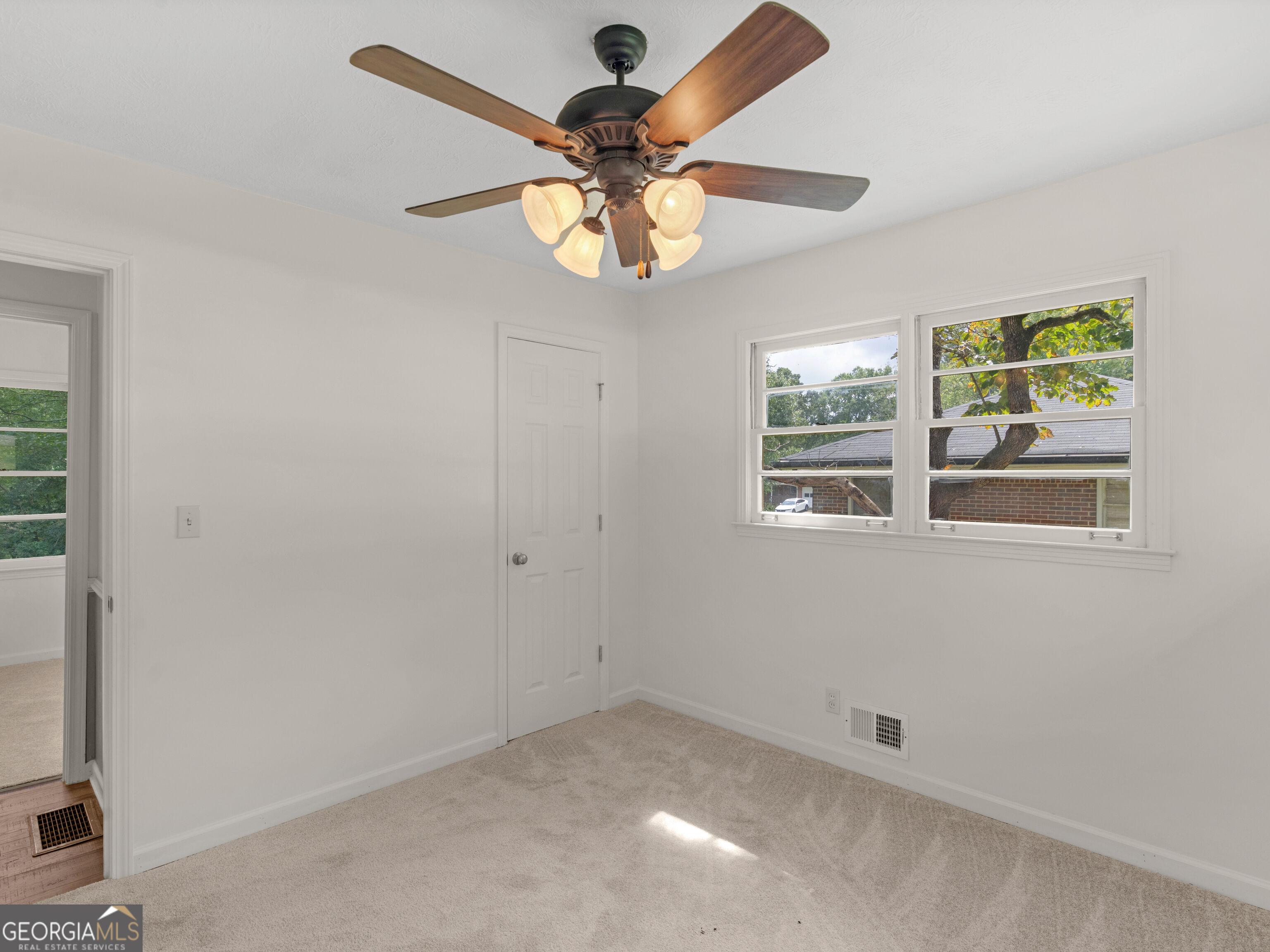 112 Beacon Street Property Photo 19