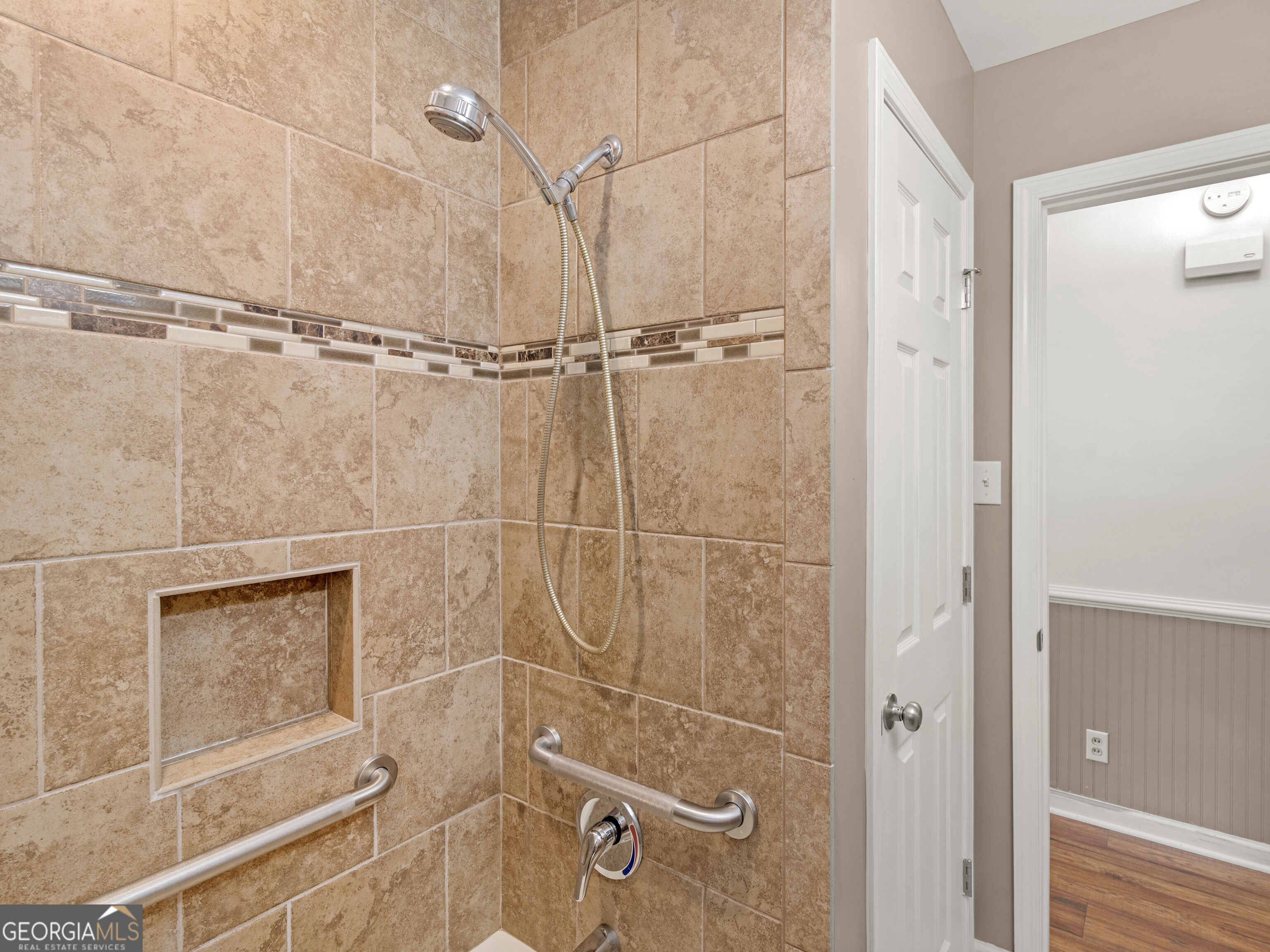 112 Beacon Street Property Photo 21