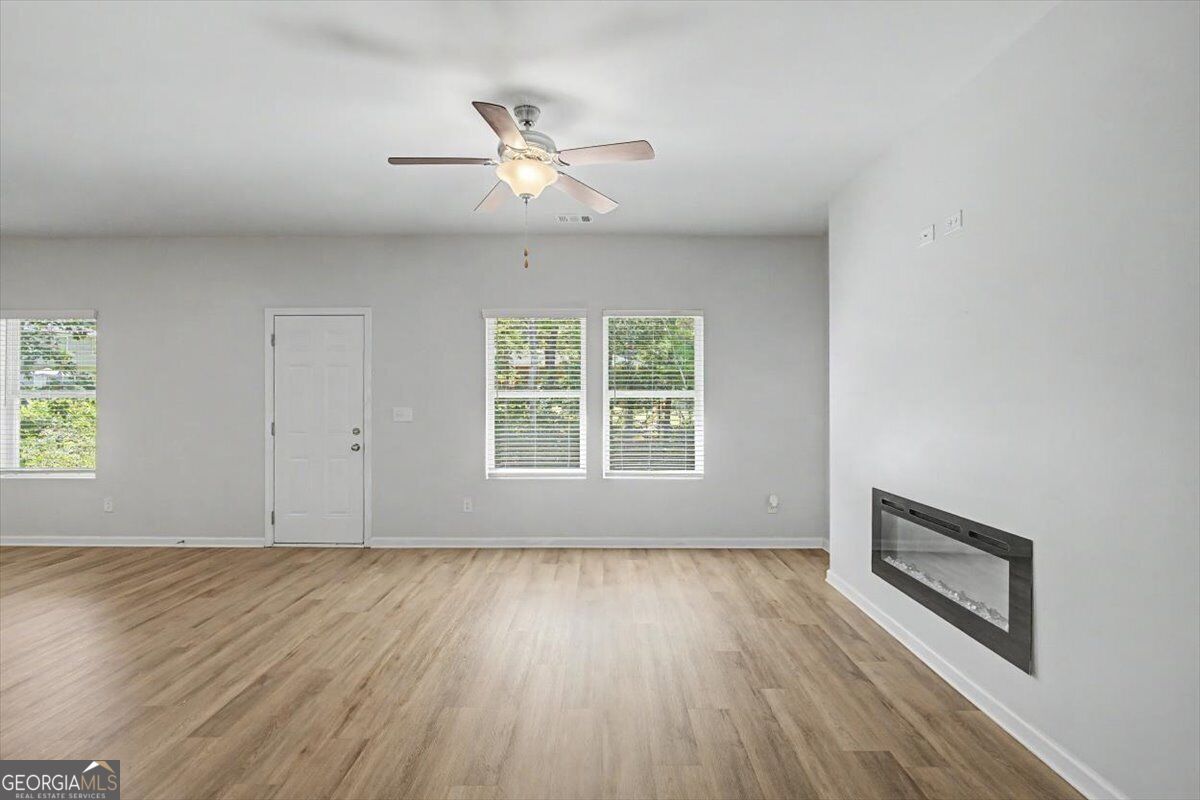 111 Woodside Court Property Photo 6