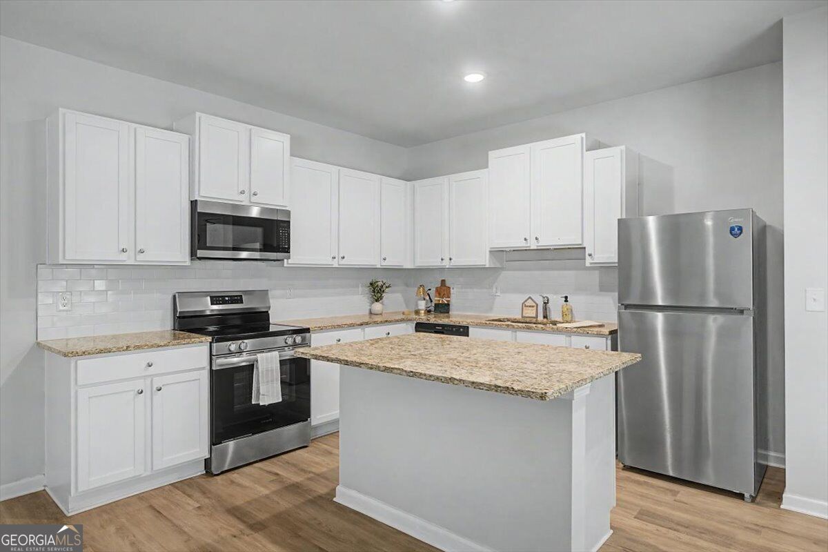111 Woodside Court Property Photo 14