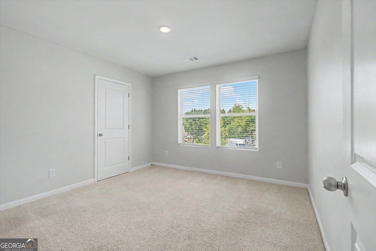 111 Woodside Court Property Photo 21