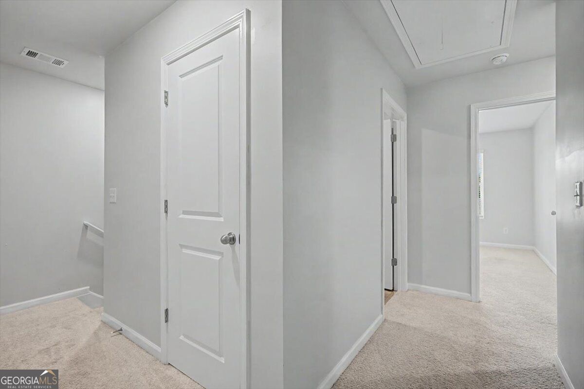 111 Woodside Court Property Photo 31