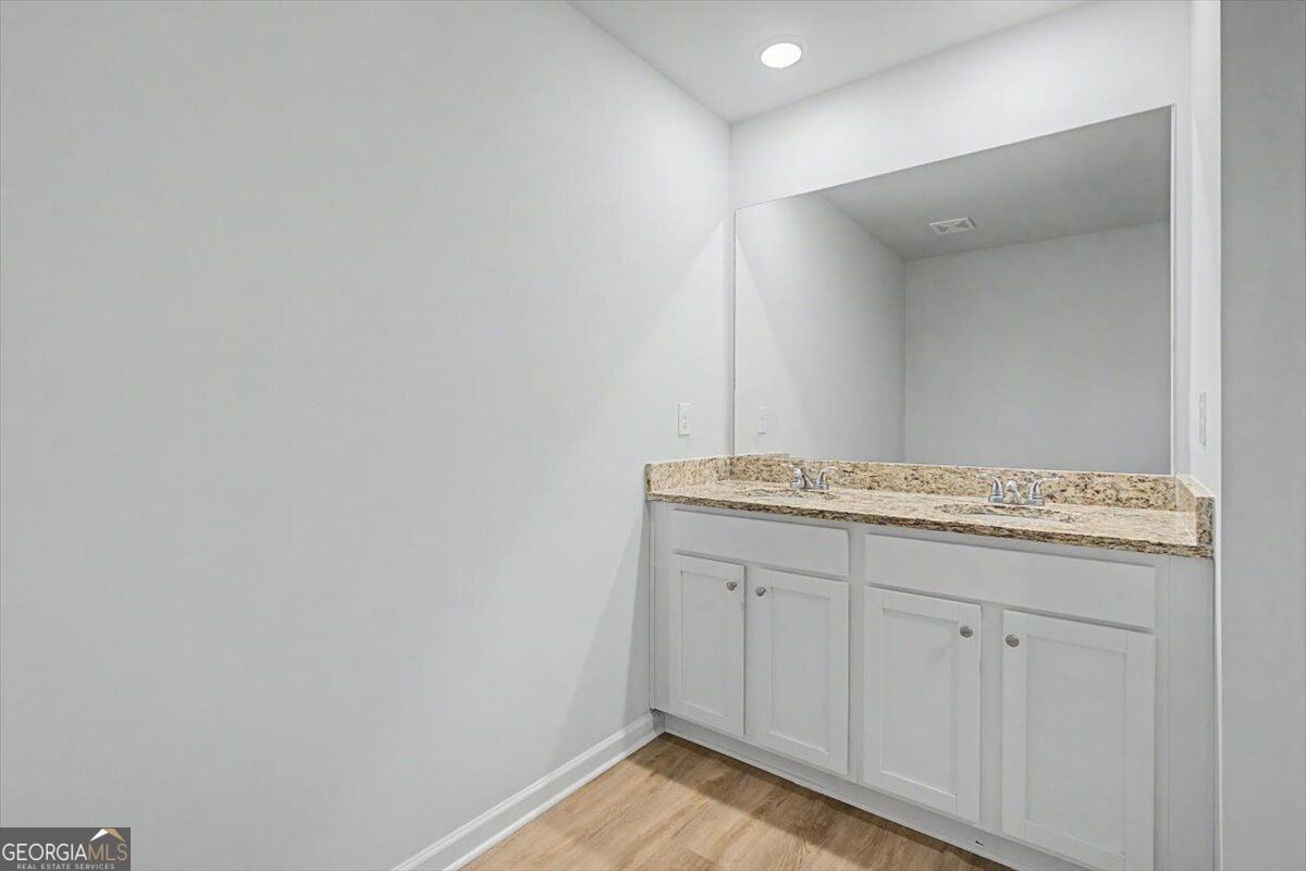 111 Woodside Court Property Photo 32