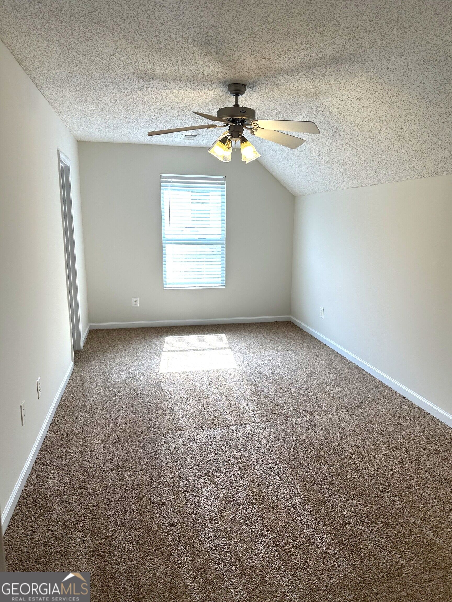 124 Bridgewater Circle Property Photo 12