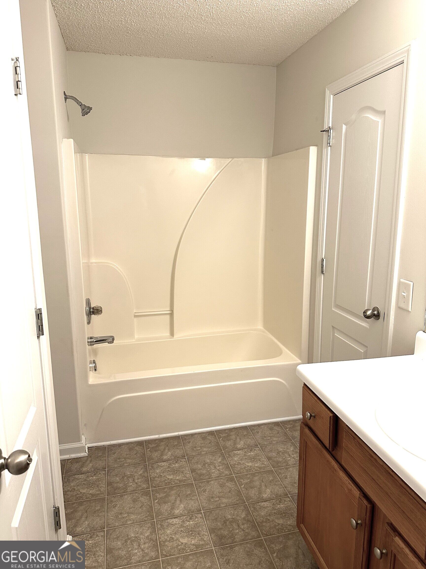 124 Bridgewater Circle Property Photo 14