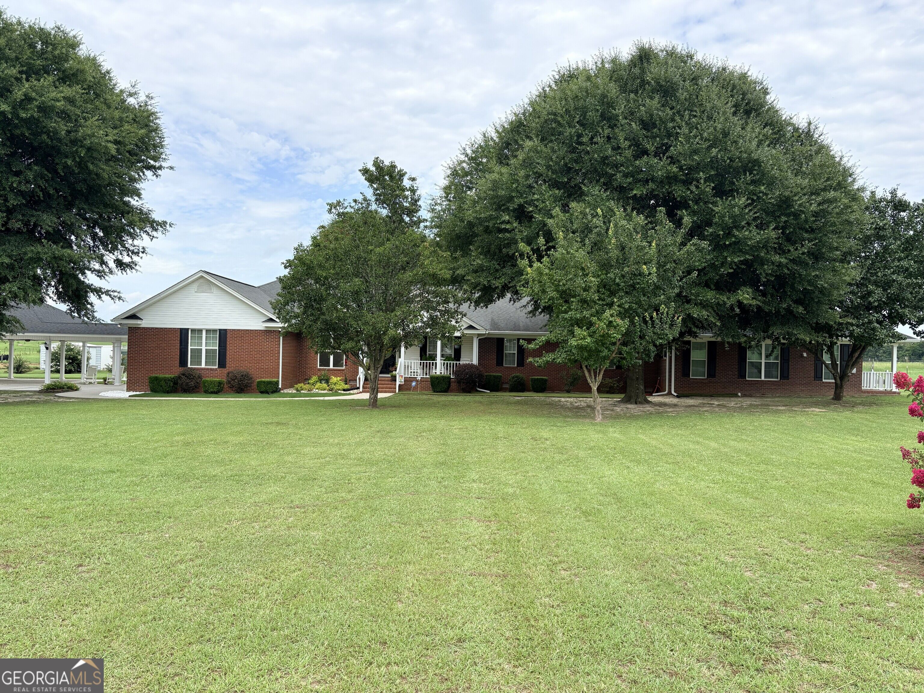 618 Godbee Road Property Photo 1