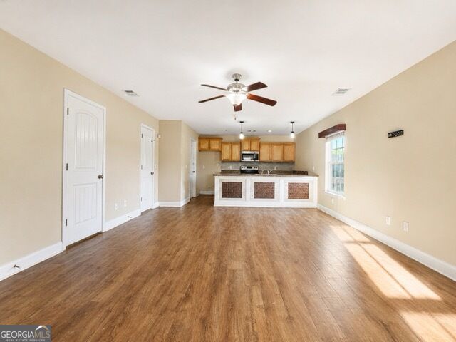 113 Thoroughbred Drive Property Photo 10