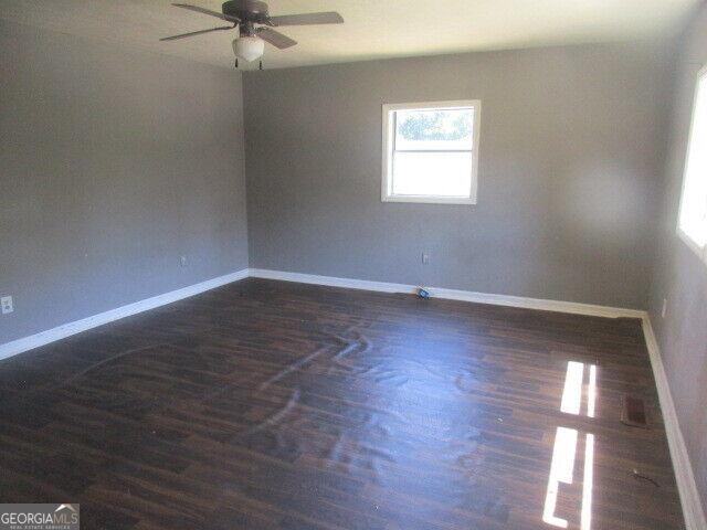 505 E Main Street Property Photo 3