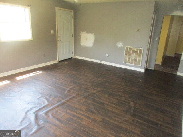 505 E Main Street Property Photo 4