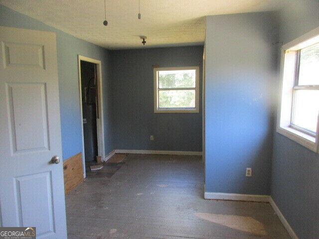 505 E Main Street Property Photo 7
