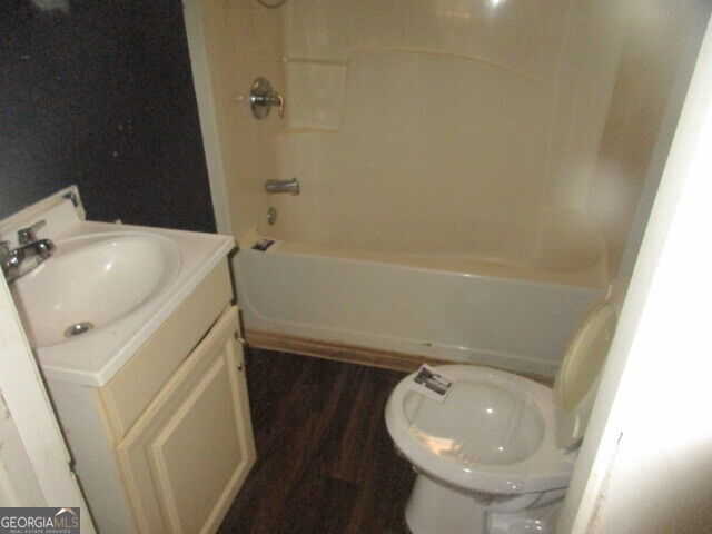 505 E Main Street Property Photo 9