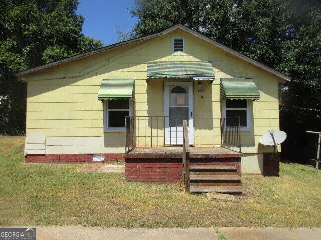 505 E Main Street Property Photo 12