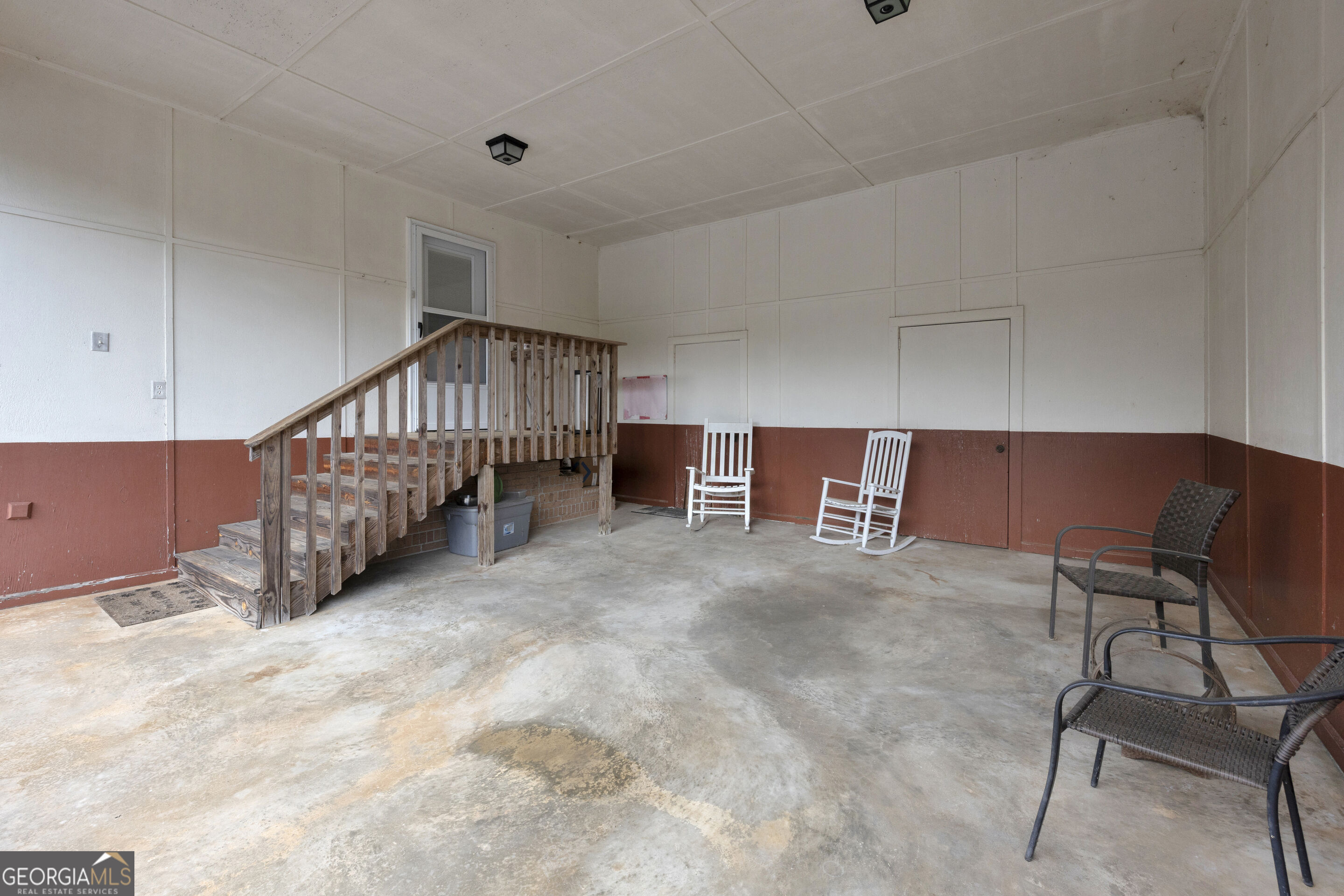 1229 Crestview Drive Property Photo 23