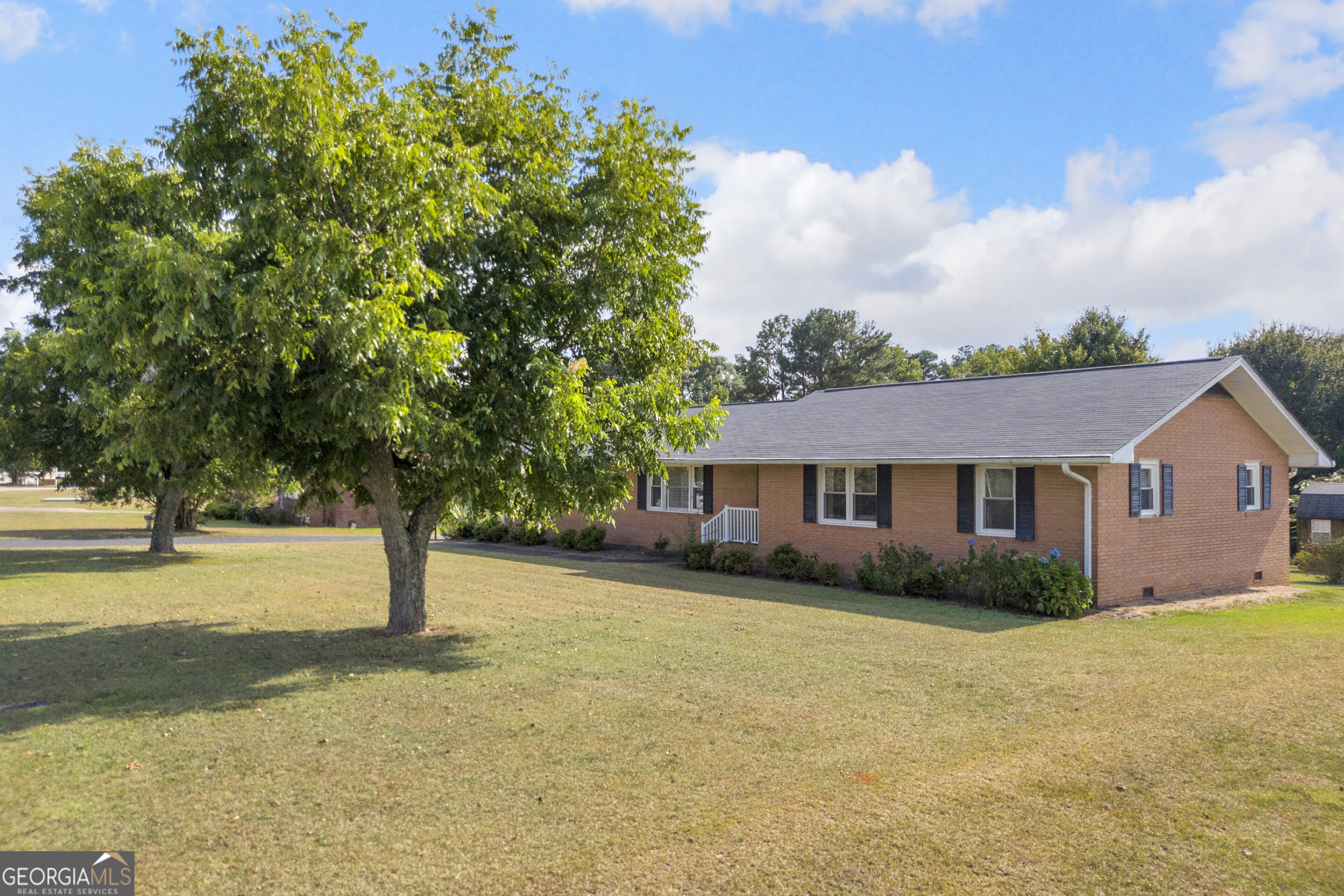 1229 Crestview Drive Property Photo 25