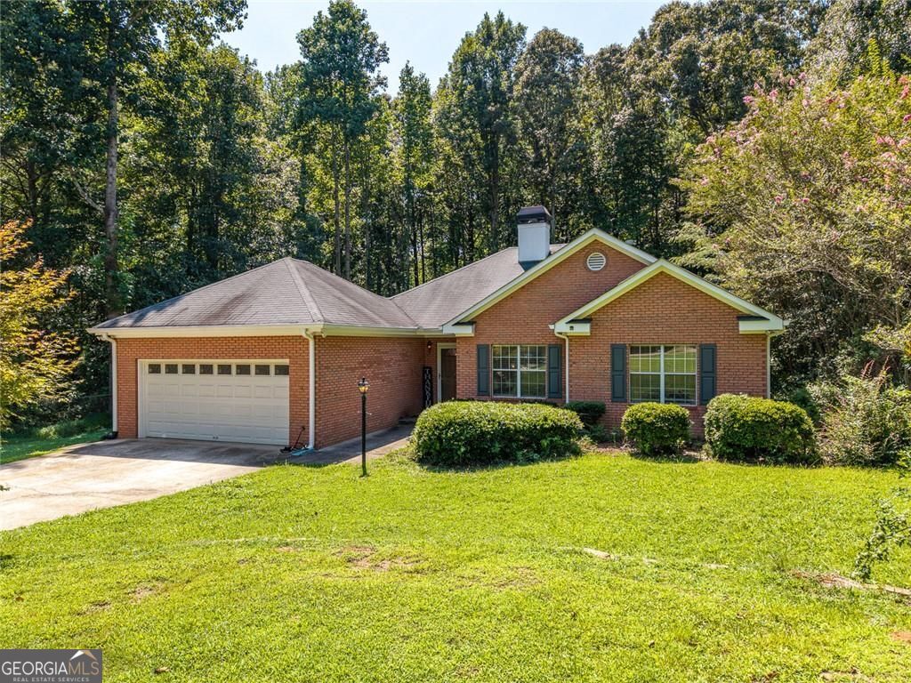122 Keeble Creek Drive Property Photo 1
