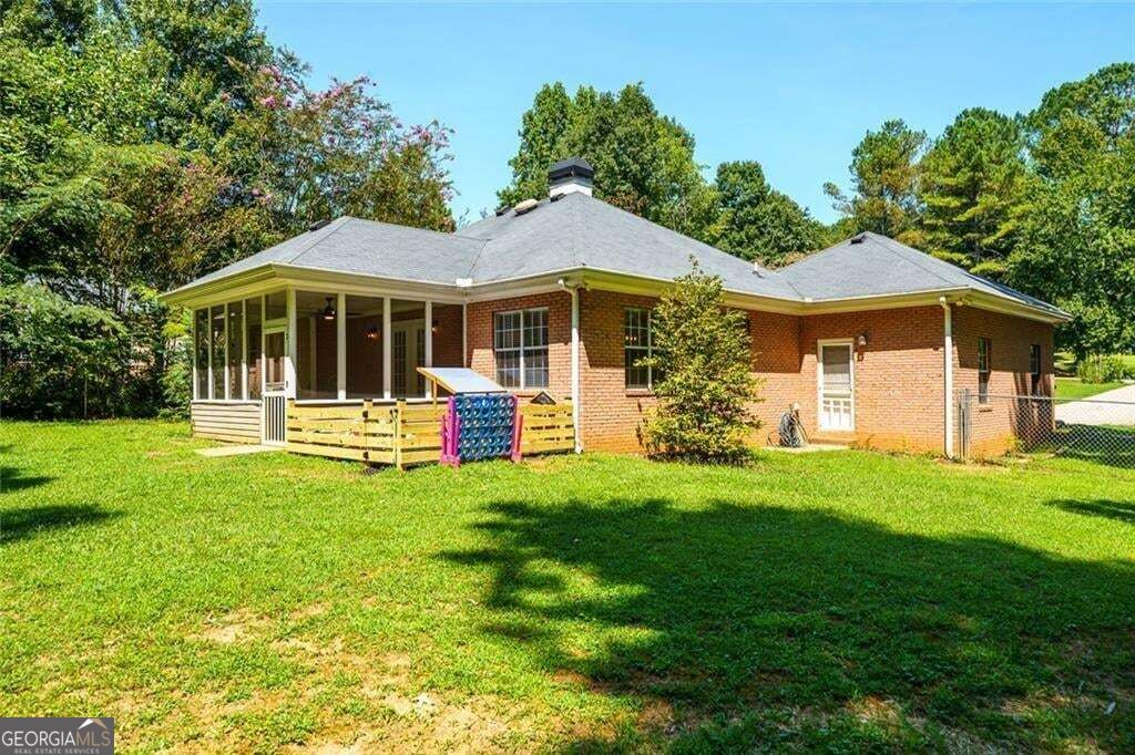 122 Keeble Creek Drive Property Photo 39