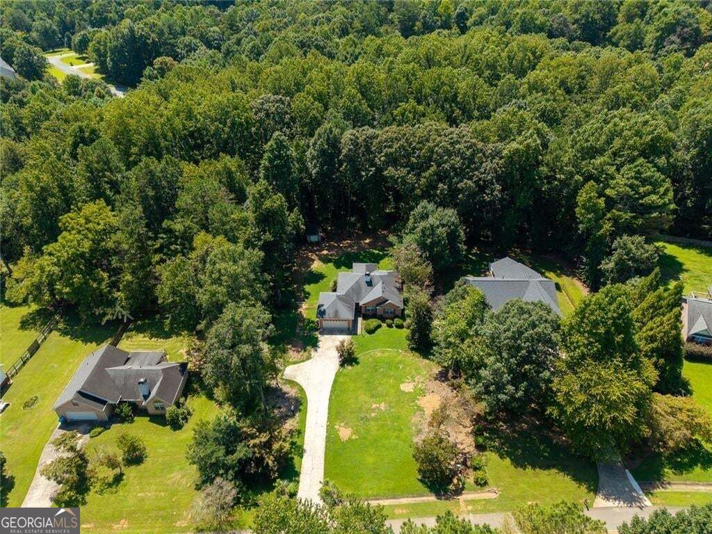 122 Keeble Creek Drive Property Photo 47