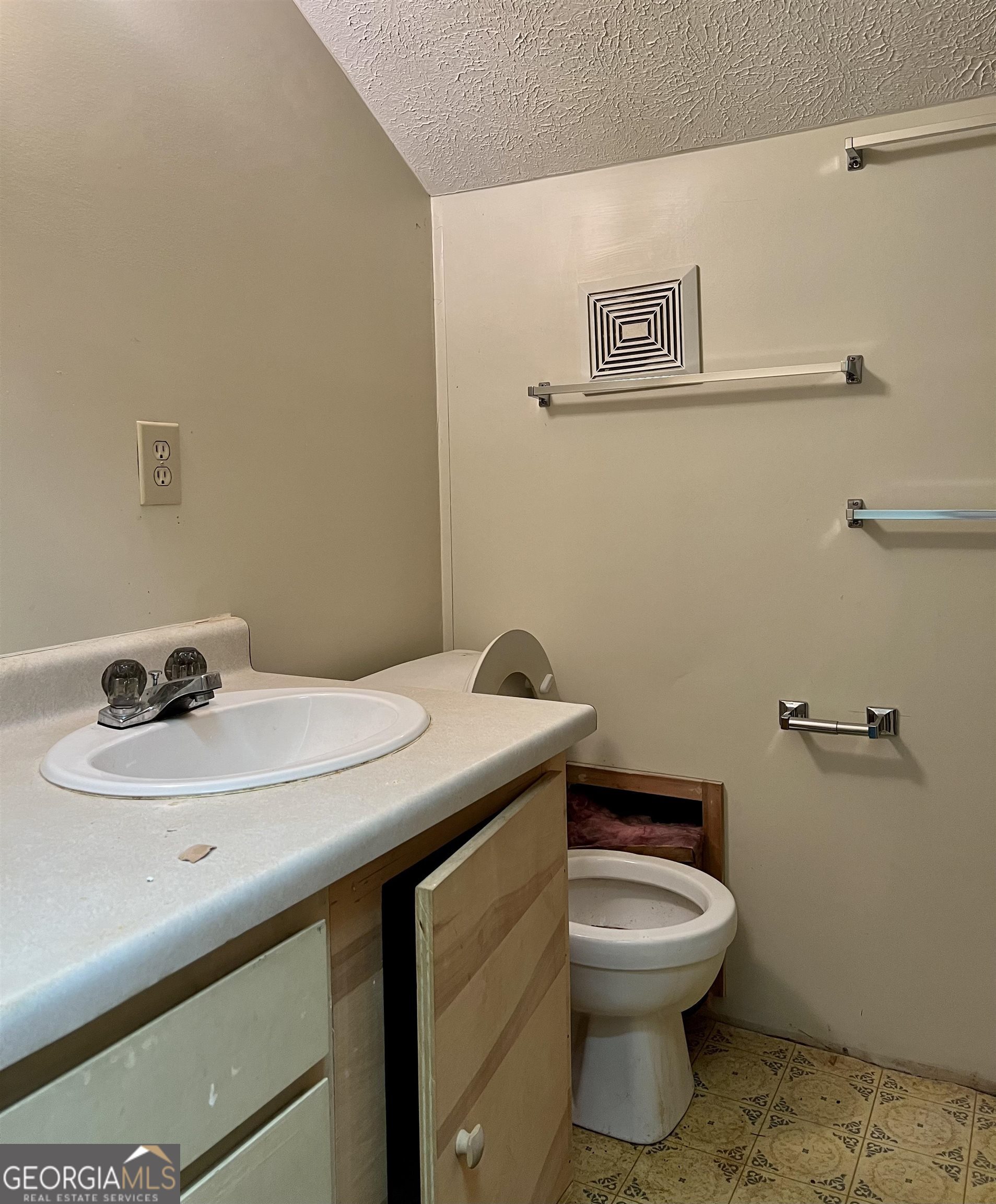 549 S Main Street Property Photo 21