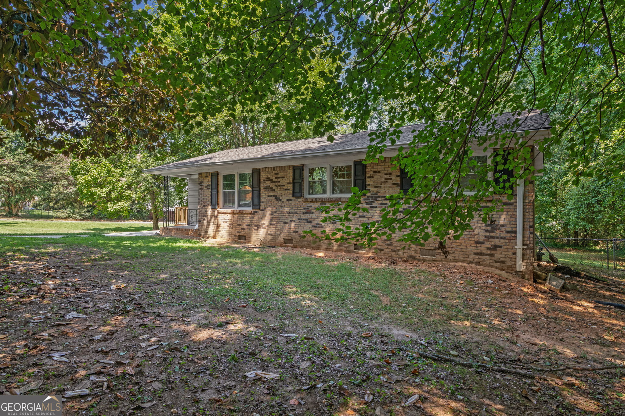 2840 Somerton Drive Property Photo 3