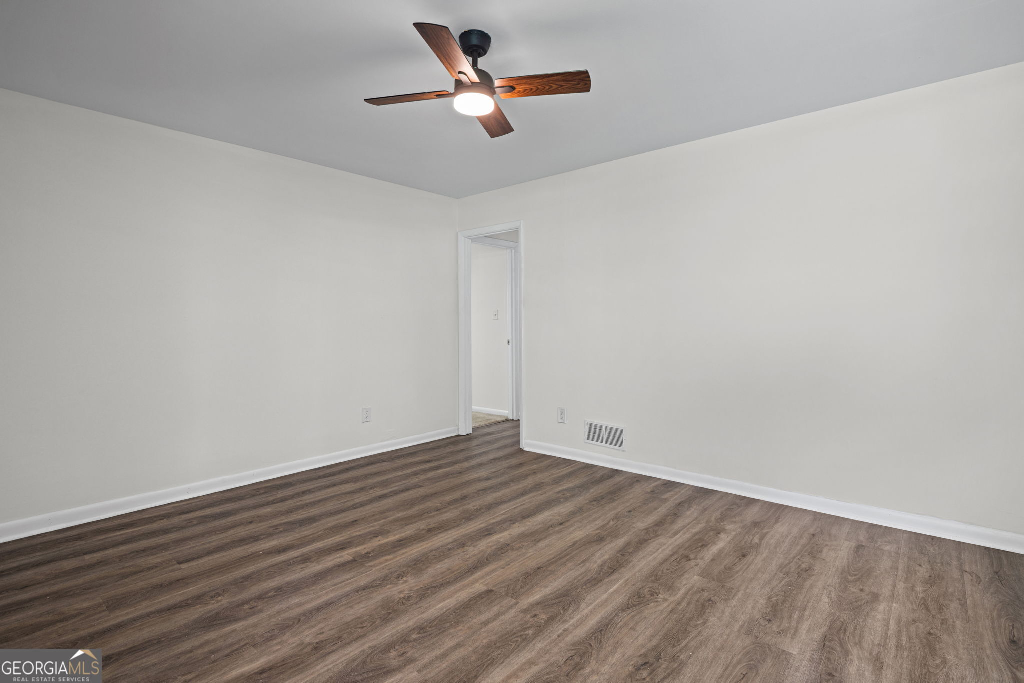 2840 Somerton Drive Property Photo 5