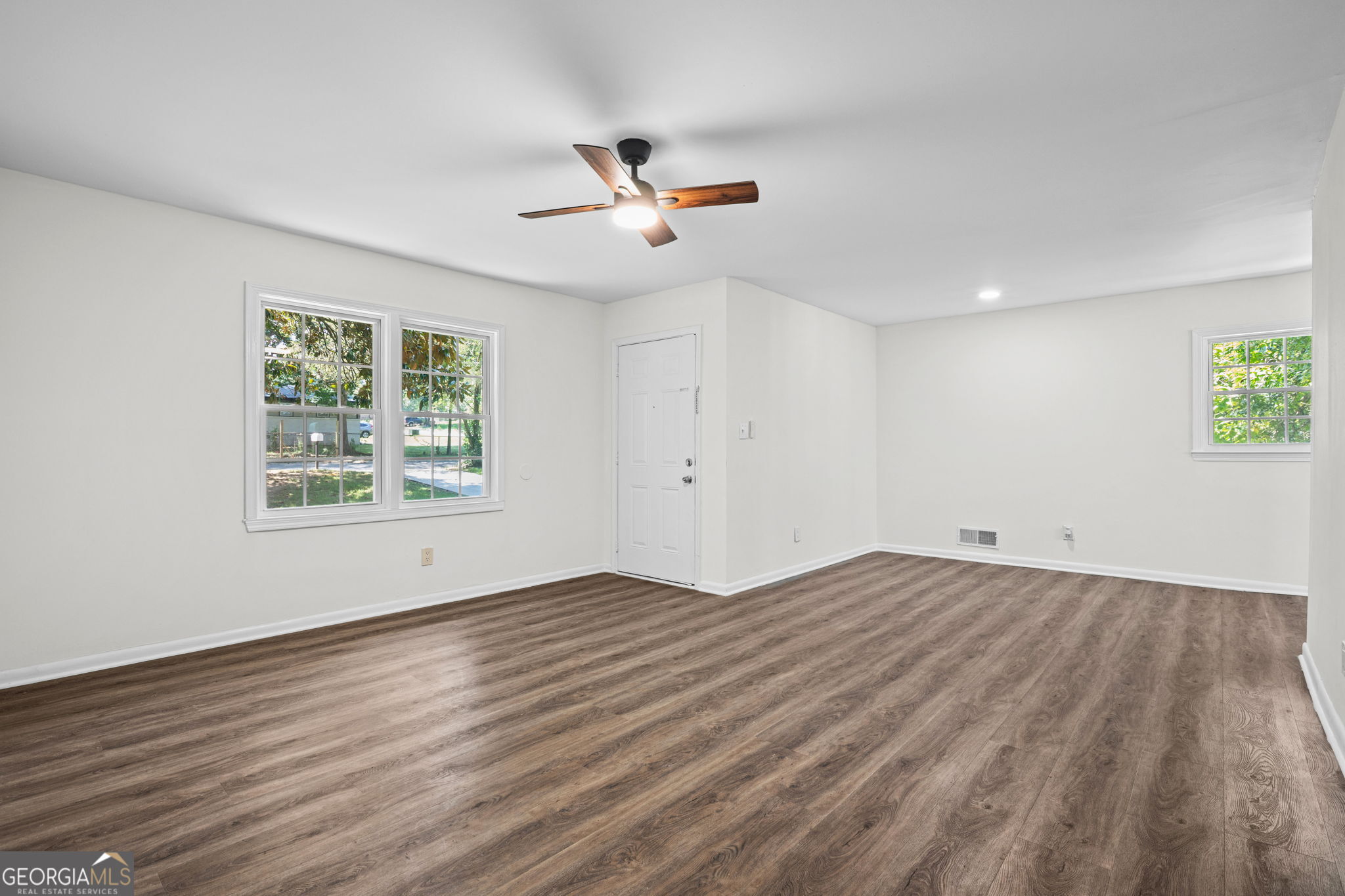 2840 Somerton Drive Property Photo 7