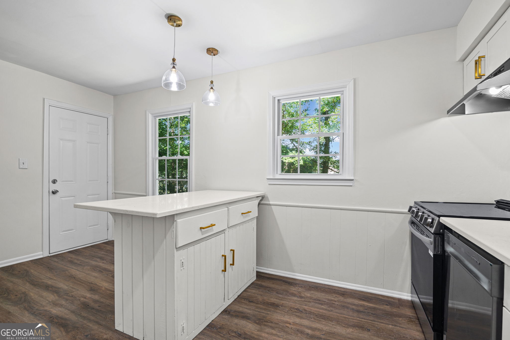 2840 Somerton Drive Property Photo 16
